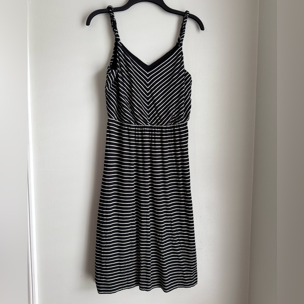 LOFT Black and White Striped V-Neck Top